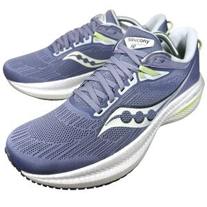 Saucony Triumph 21 Running Shoes Women’s Size 11 New Without Box